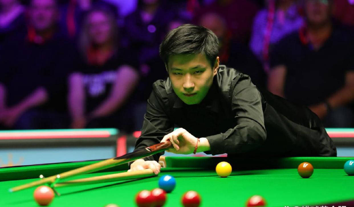 克和什琴斯 克和什琴斯